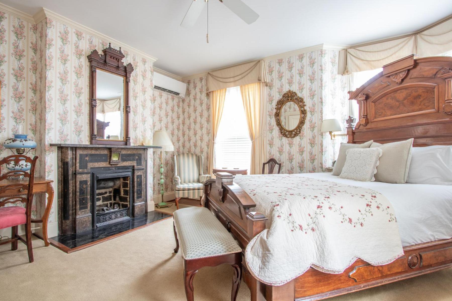 The Oaks Victorian Inn Christiansburg Bagian luar foto